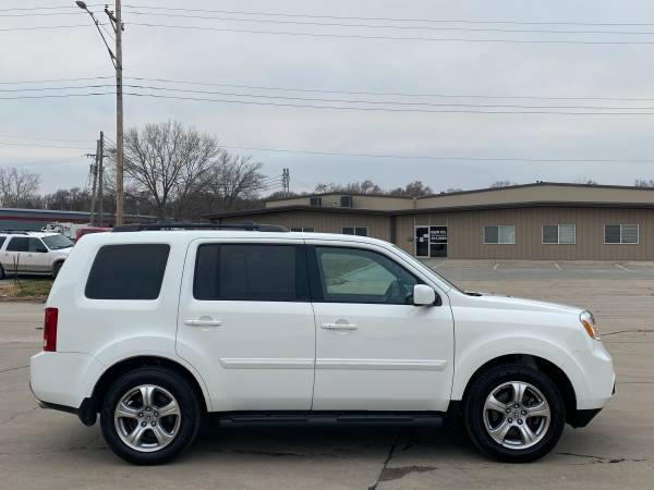 2015 HONDA PILOT EX-L 4WD / SUPER NICE SUV / EXTRA CLEAN / LOW MILES... for sale in Omaha, NE – photo 4