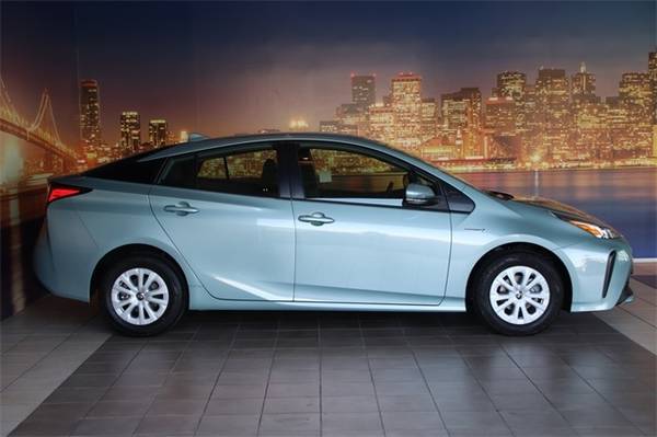 2019 Toyota Prius L - - by dealer - vehicle for sale in Fremont, CA – photo 5