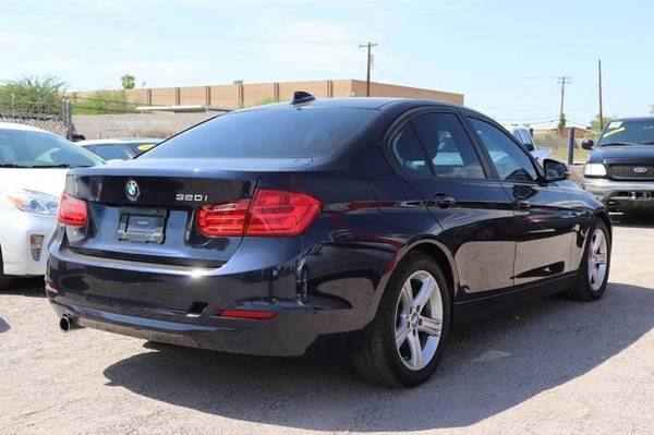 2014 BMW 3 Series 4dr Sdn 320i RWD /CLEAN CARFAX/ Financing Available for sale in Tucson, AZ – photo 4