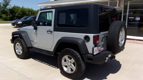 2012 Jeep Wrangler Rubicon 72,000 miles 0 Down $399 Month - cars &... for sale in Mount Pleasant, IA – photo 2