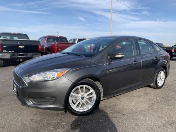 2015 FORD FOCUS SE - cars & trucks - by dealer - vehicle automotive... for sale in Chenoa, IL – photo 3