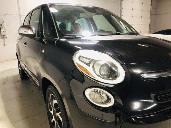 2014 Fiat 500L Lounge Clean Carfax Navigation Back Up Cam Lounge 4dr... for sale in Portland, OR – photo 8