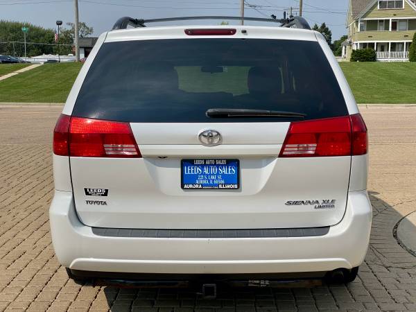 2004 Toyota Sienna XLE Limited - cars & trucks - by dealer - vehicle... for sale in Aurora, IL – photo 8