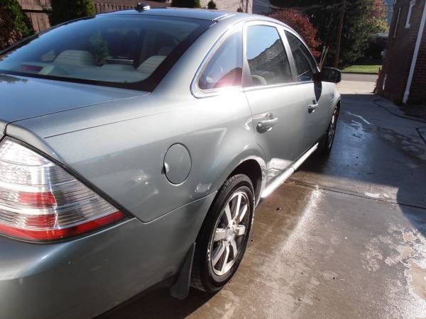 salvage/rebuildable, 2008 TAURUS,, SEL ..SALE PENDING... for sale in White Oak, PA – photo 3