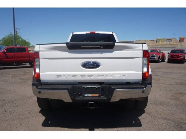2019 Ford f-350 f350 f 350 Super Duty LARIAT 4WD CREW - Lifted for sale in Phoenix, AZ – photo 5