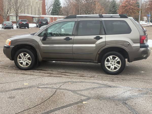 2005 Mitsubishi Endeavor - cars & trucks - by owner - vehicle... for sale in Saint Paul, MN – photo 2