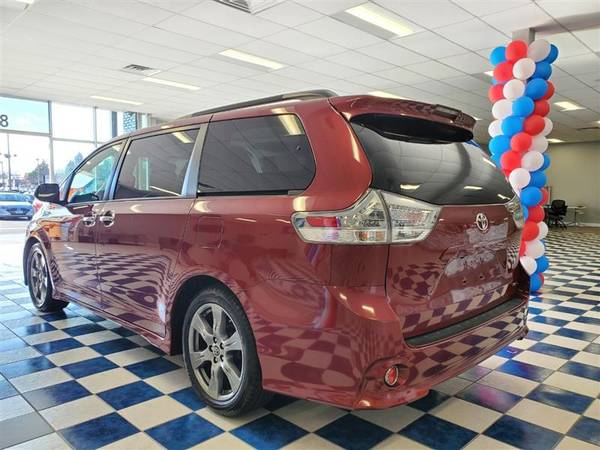 2018 TOYOTA SIENNA SE ~ Youre Approved! Low Down Payments! - cars &... for sale in Manassas, VA – photo 5