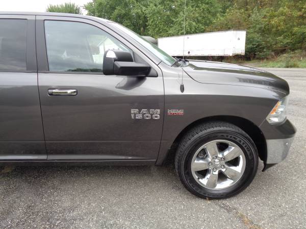 2014 Ram 1500 SLT Crew Cab 4wd Short bed 120K miles 1 owner for sale in Waynesboro, PA – photo 11