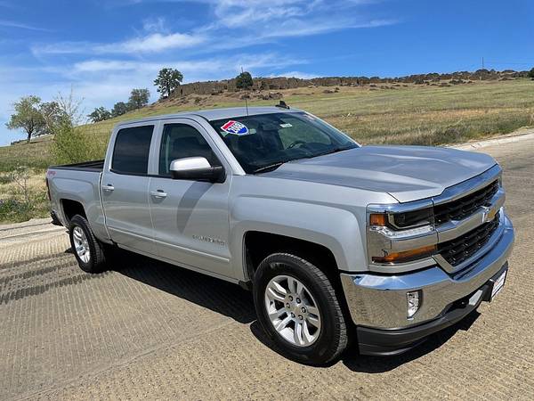 2018 Chevrolet Silverado 1500 4WD Crew Cab LT - - by for sale in Orland, NV – photo 2