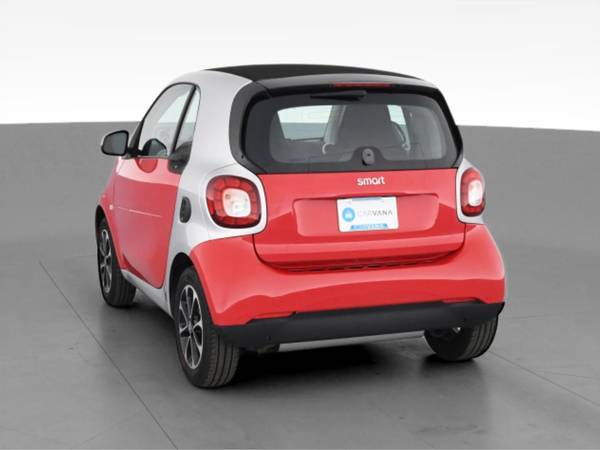 2017 smart fortwo Passion Hatchback Coupe 2D coupe Red - FINANCE -... for sale in Montebello, CA – photo 8
