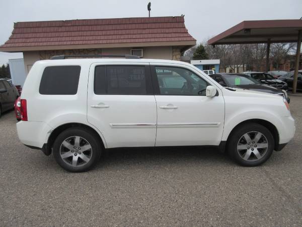 2012 Honda Pilot Touring 4WD 5-Spd AT with DVD - - by for sale in Moorhead, ND – photo 6