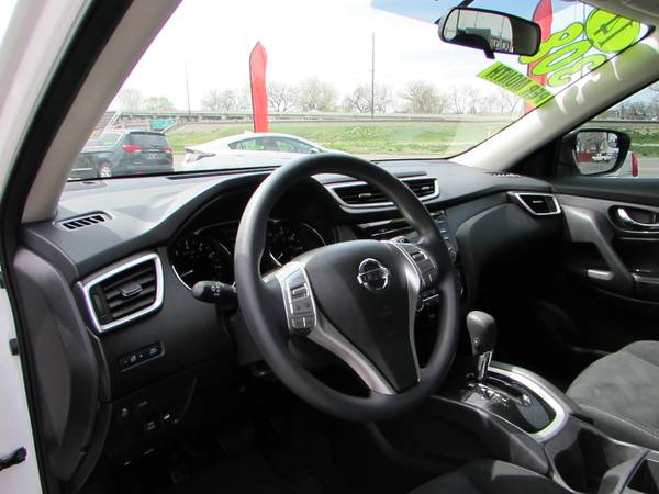 2014 Nissan Rogue SV AWD - One owner - Low miles! for sale in Billings, MT – photo 8