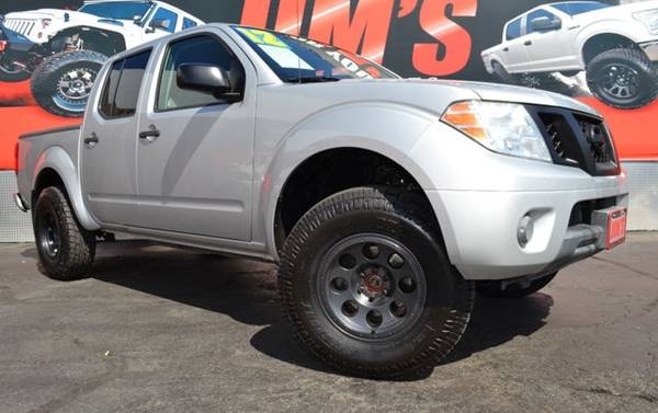 2012 Nissan Frontier Nissan Crew Cab SV 4X4 for sale in Lomita, CA – photo 3