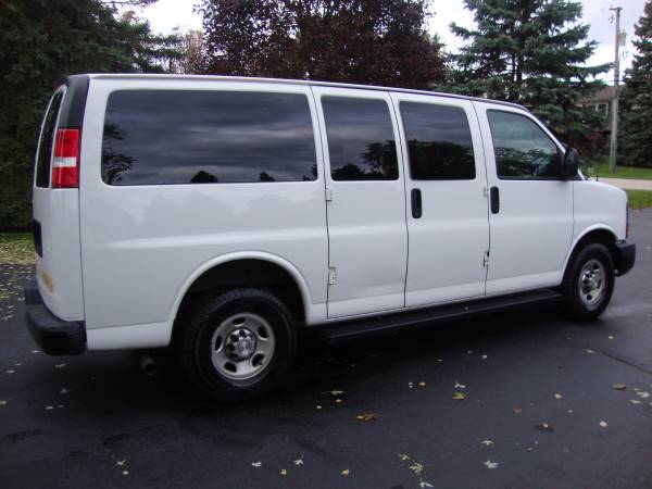 2015 Chevy Express 12 Passenger Van for sale in Racine, MI – photo 5