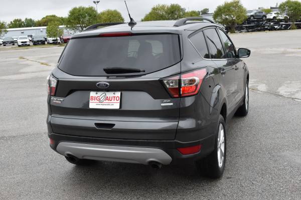 2018 Ford Escape SE 1.5 TURBO ***35K MILES ONLY*** - cars & trucks -... for sale in Omaha, IA – photo 11
