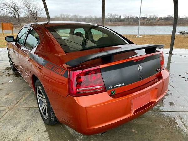 2006 Dodge Charger - Financing Available! - cars & trucks - by... for sale in Junction City, IA – photo 5