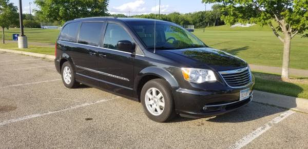 Handicapped Van - 2013 Chrysler Town and Country with Transfer Seat for sale in Prior Lake, MN – photo 7