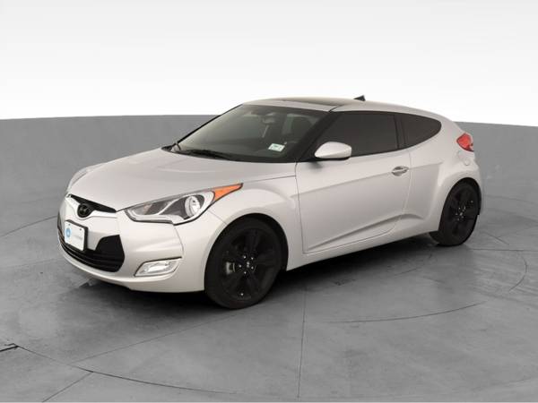 2017 Hyundai Veloster Value Edition Coupe 3D coupe Silver - FINANCE... for sale in Van Nuys, CA – photo 3