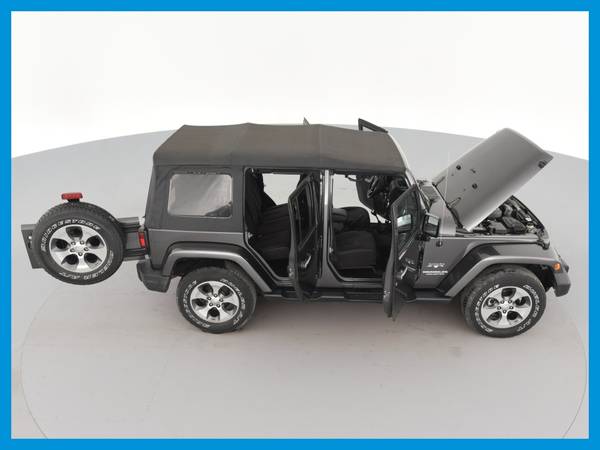 2017 Jeep Wrangler Unlimited Sahara Sport Utility 4D suv Gray for sale in Naples, FL – photo 20