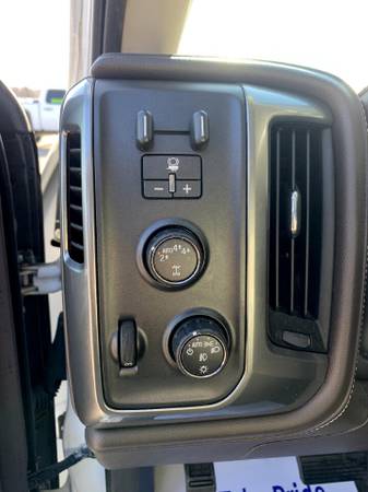 2017 Chevrolet Silverado 1500 - - by dealer - vehicle for sale in Chesaning, MI – photo 7