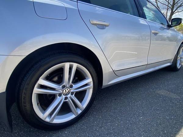 2015 Volkswagen Passat Like New Drive Today - - by for sale in Other, CT – photo 6