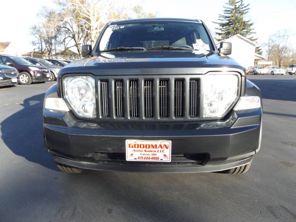 2010 JEEP LIBERTY SPORT - - by dealer - vehicle for sale in Lima, OH – photo 2