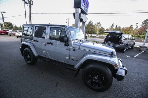 2014 Jeep Wrangler Unlimited Sahara for sale in McKenna, WA – photo 5