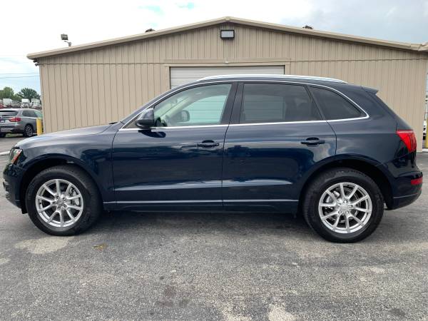 2011 Audi Q5 Quattro Premium Panoramic Roof - cars & trucks - by... for sale in Jeffersonville, KY – photo 3