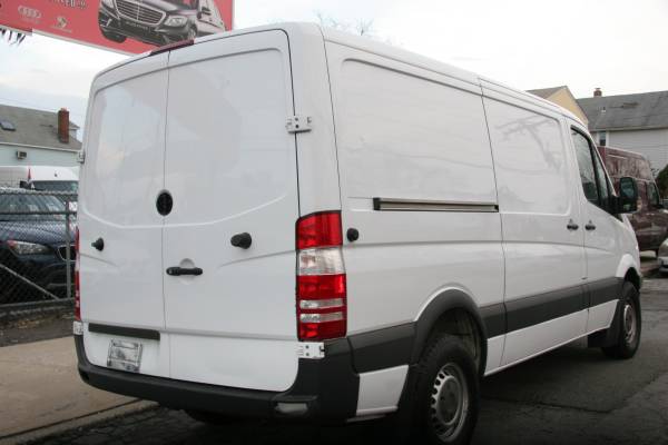 2012 Mercedes-Benz Sprinter 2500 144-in. WB for sale in Elmont, NY – photo 5