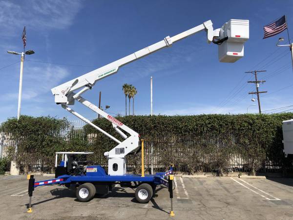 Certified 2007 SKYLIFT MINI ARB39 LIFT Boom Lift / Tree Work/ Signs... for sale in Los Angeles, CA – photo 3