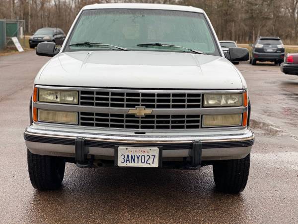 1992 Chevrolet Suburban 2500 4x4 🌊CALIFORNIA TRUCK!🌊 - cars & trucks... for sale in Lakeland, MN – photo 2