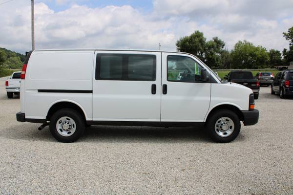 2010 CHEVROLET EXPRESS G2500 - cars & trucks - by dealer - vehicle... for sale in Newcomerstown, OH – photo 10