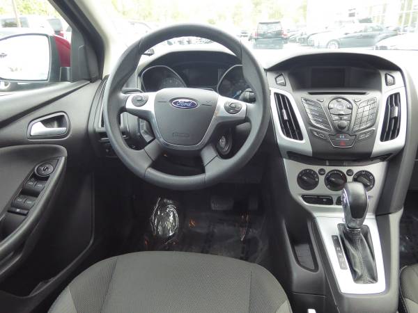 2014 Ford Focus SE 4dr Hatchback (3 MONTH WARRANTY) for sale in 25280 PLEASANT VALLEY ROAD CHANTILLY, District Of Columbia – photo 18