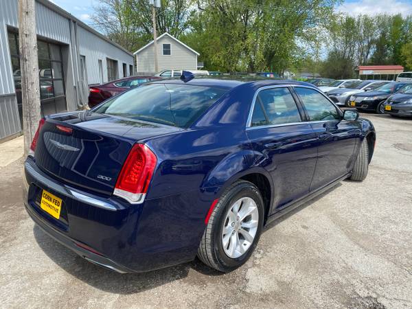 2016 Chrysler 300 4dr Sdn Limited RWD - - by dealer for sale in CENTER POINT, IA – photo 3