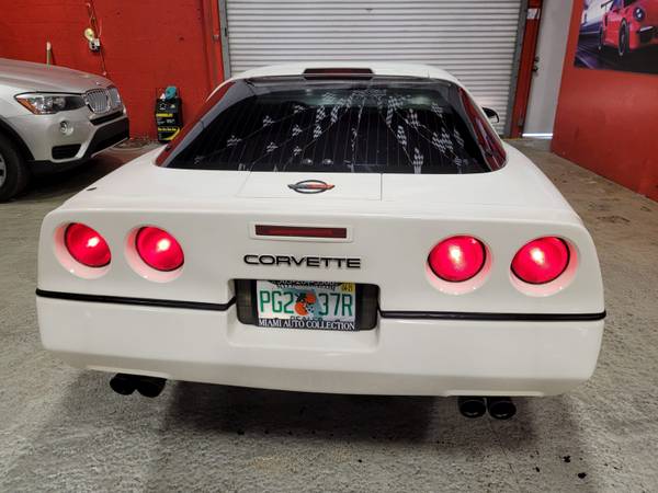 1987 Chevy Corvette Clean florida title Mint condition only 80k for sale in Miami, FL – photo 9