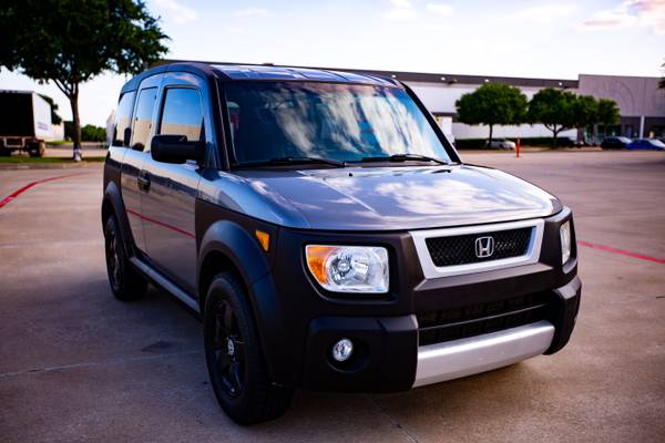 2005 Honda Element AWD 4x4 Extra CLEAN - - by for sale in Carrollton, TX – photo 4