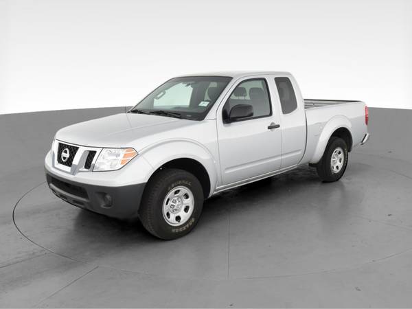 2017 Nissan Frontier King Cab SV Pickup 2D 6 ft pickup Gray -... for sale in South Bend, IN – photo 3