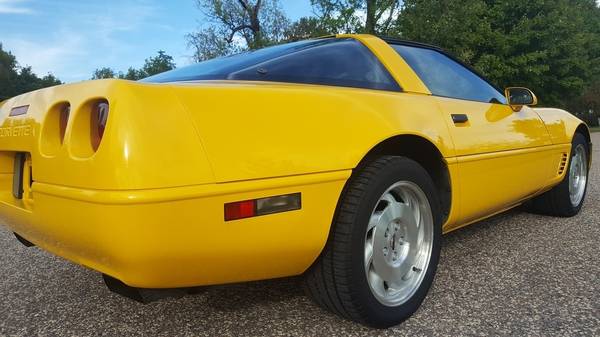 1995 Chevrolet Corvette Coupe for sale in New London, WI – photo 3