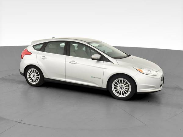 2013 Ford Focus Electric Hatchback 4D hatchback Silver - FINANCE -... for sale in Akron, OH – photo 14