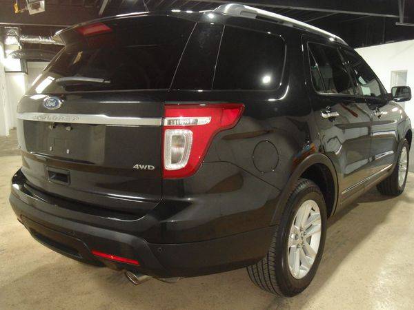2011 FORD EXPLORER XLT - FINANCING AVAILABLE-Indoor Showroom! for sale in PARMA, OH – photo 7