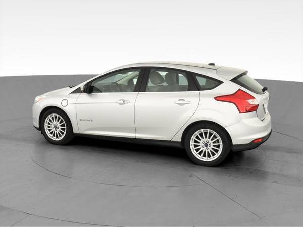 2013 Ford Focus Electric Hatchback 4D hatchback Silver - FINANCE -... for sale in Akron, OH – photo 6