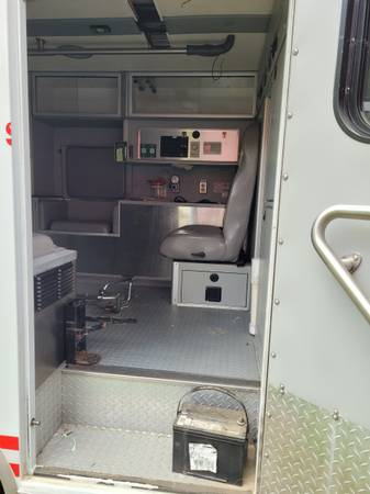 2010 Chevy Duramax Ambulance 3500 for sale in Hot Springs, AR – photo 8