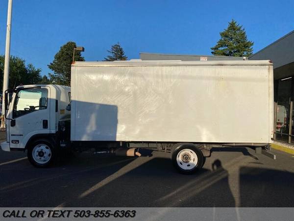 2013 ISUZU NPR HD GAS Reefer/Refrigerated, Cooler, Clean title! for sale in Portland, OR – photo 2