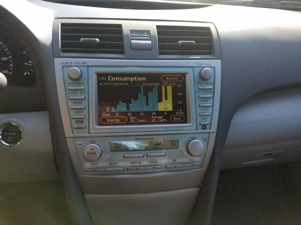 2009 Toyota Camry Hybrid 58k for sale in Wisconsin dells, WI – photo 3