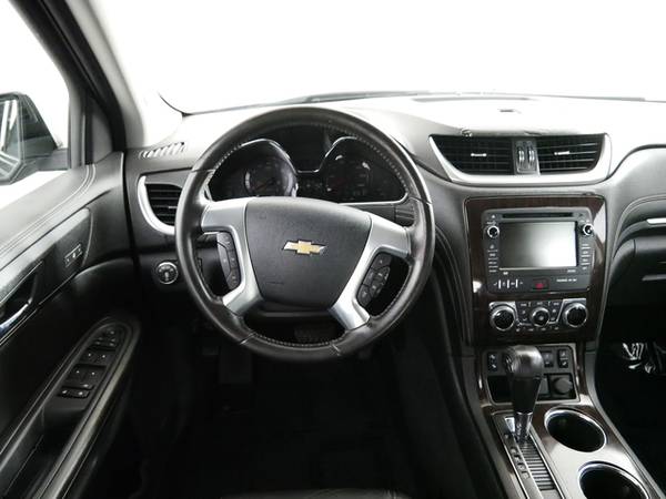 2017 Chevrolet Chevy Traverse LT - - by dealer for sale in Inver Grove Heights, MN – photo 17