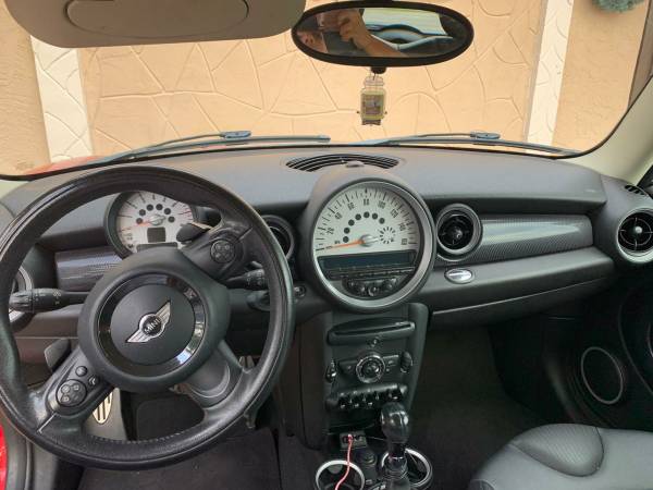 Mini Cooper S Hardtop Low Miles - cars & trucks - by owner - vehicle... for sale in Miami, FL – photo 9