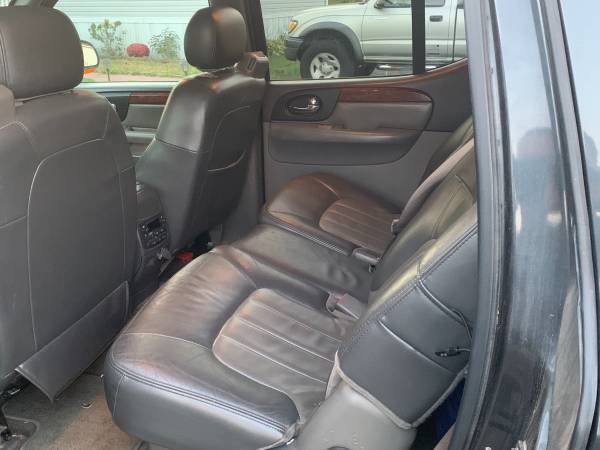 2004 GMC Envoy XL for sale in New Buffalo, PA – photo 7