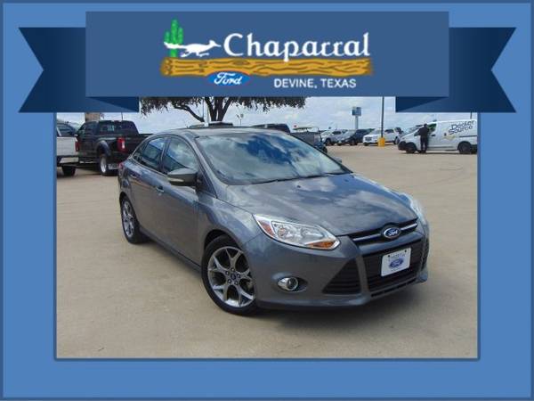 2014 Ford Focus Se (CLEAN!) for sale in Devine, TX – photo 2