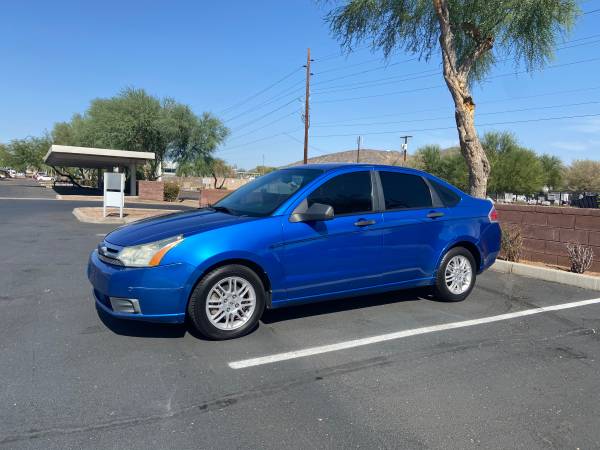 2010 Ford Focus 4 cylinder!! - cars & trucks - by owner - vehicle... for sale in Phoenix, AZ – photo 2
