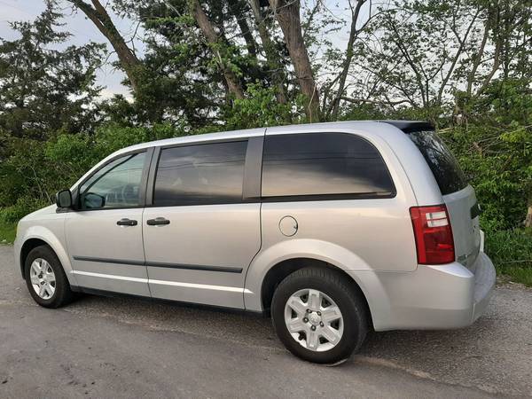 2008 Dodge Grand Caravan - - by dealer - vehicle for sale in Fulton, MO – photo 8